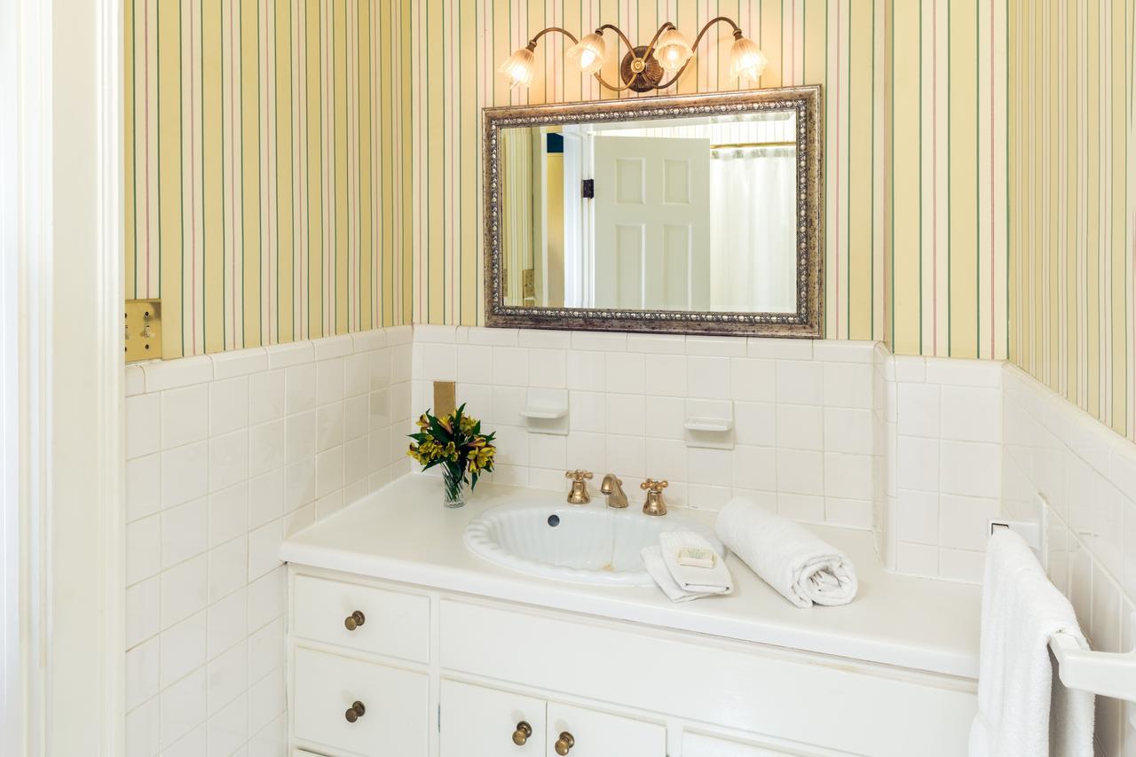 The Yellow House On Plott Creek เวย์นวิลล์ ภายนอก รูปภาพ